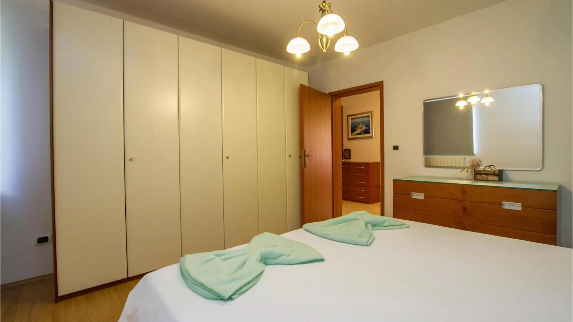 Holiday home Stunning Home In Nedescina With Wifi Santalezi