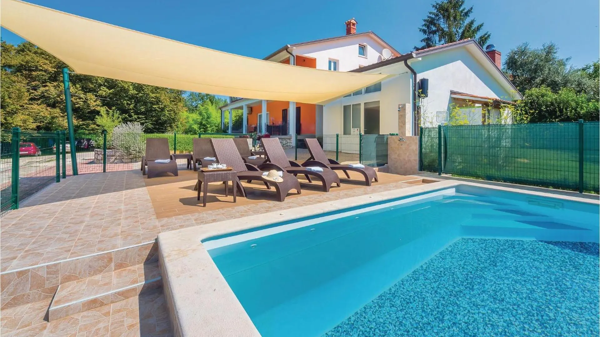 Stunning Home In Nedescina With Wifi Santalezi