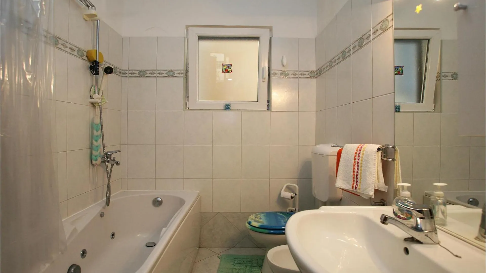 Stunning Home In Nedescina With Wifi Santalezi